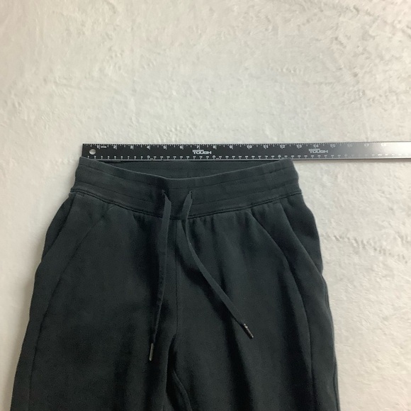 Lululemon Scuba High-Rise Jogger 7/8 Length Black Size 4 Sweats Comfy - Picture 11 of 14